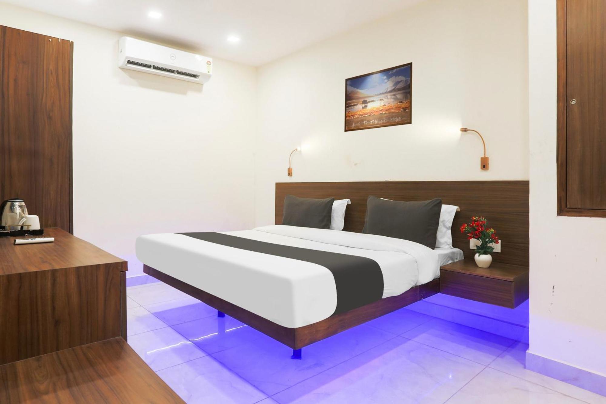 Super Townhouse Vikaspuri Hotel Deli Exterior foto