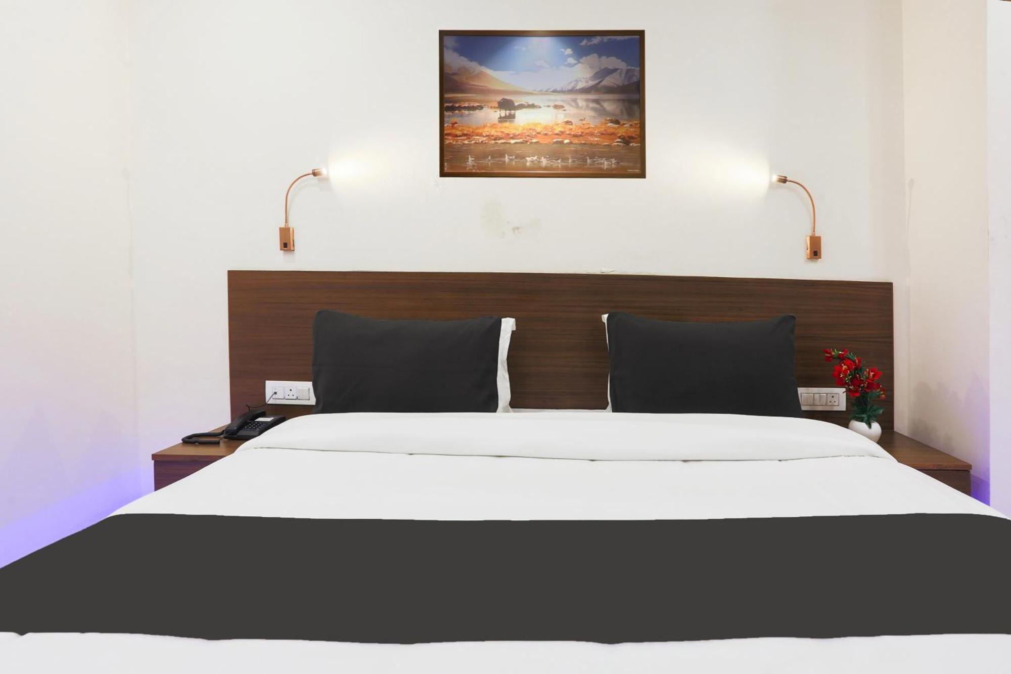 Super Townhouse Vikaspuri Hotel Deli Exterior foto