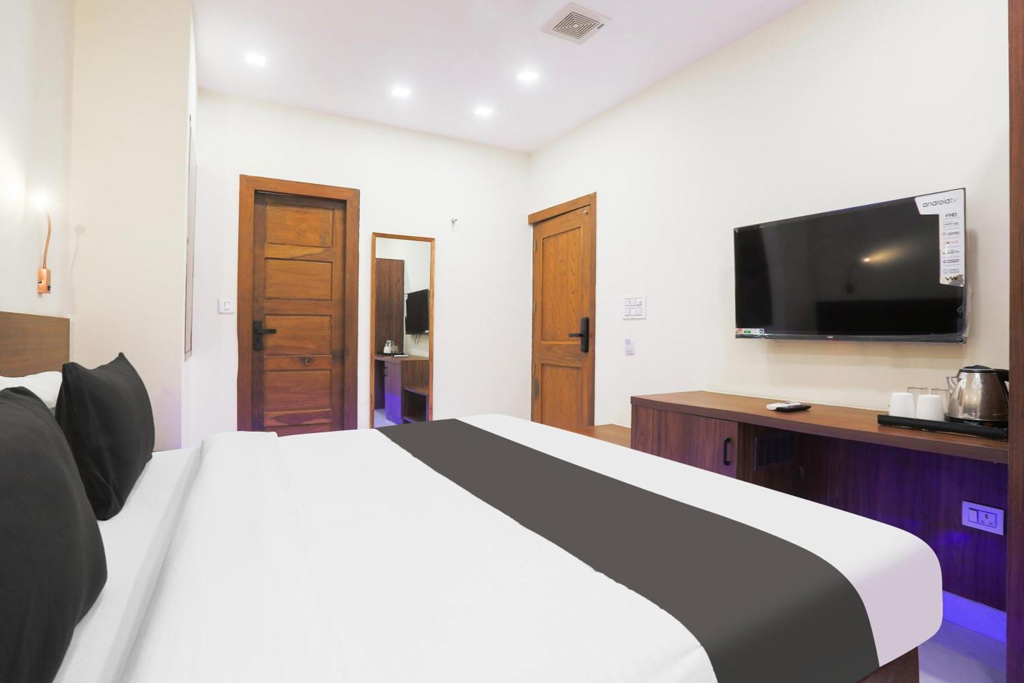 Super Townhouse Vikaspuri Hotel Deli Exterior foto