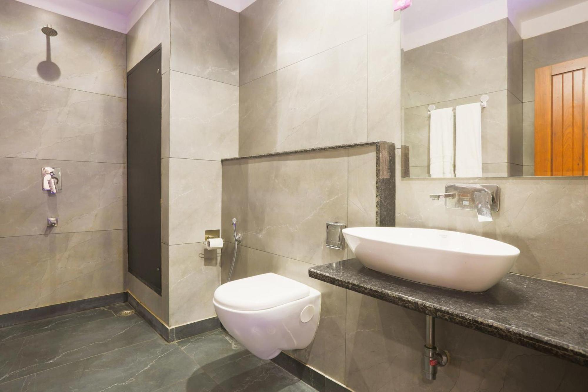 Super Townhouse Vikaspuri Hotel Deli Exterior foto