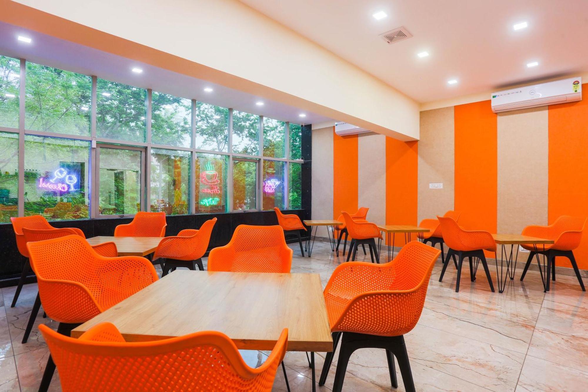 Super Townhouse Vikaspuri Hotel Deli Exterior foto
